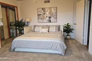 2786 Kennington Dr, Glendale, CA 91206 - Photo 33