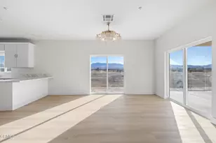 10824 E Avenue S, Littlerock, CA 93543 - Photo 9