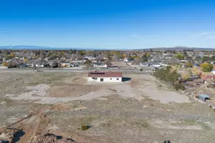 10824 E Avenue S, Littlerock, CA 93543 - Photo 31