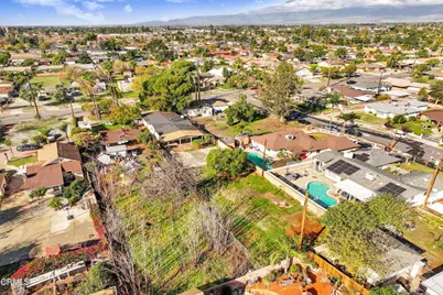 9847 Palmetto Avenue, Fontana, CA 92335 - Photo 21