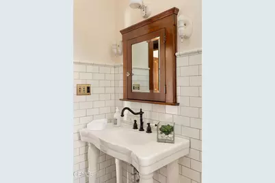 750 N Edinburgh Avenue, Los Angeles, CA 90046 - Photo 35