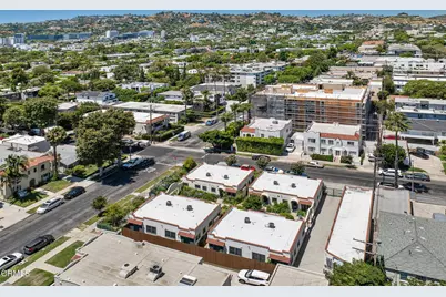 750 N Edinburgh Avenue, Los Angeles, CA 90046 - Photo 43