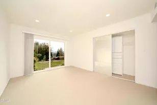 15550 Crestview Ln, Granada Hills, CA 91344 - Photo 19