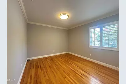 5026 Hook Tree Road, La Canada Flintridge, CA 91011 - Photo 11