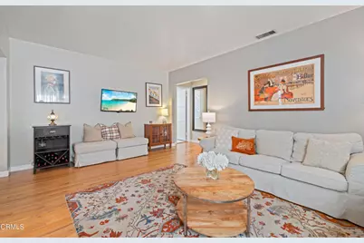 10338 Oro Vista Avenue, Sunland, CA 91040 - Photo 3