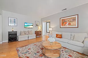 10338 Oro Vista Ave, Sunland, CA 91040 - Photo 3