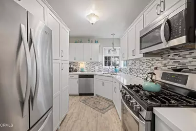 10338 Oro Vista Avenue, Sunland, CA 91040 - Photo 7