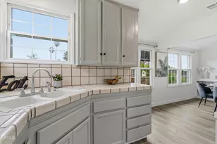 849 Oakdale Ave, Monrovia, CA 91016 - Photo 11