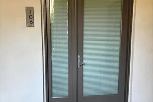 239 S Marengo Ave, Pasadena, CA 91101 - Photo 5