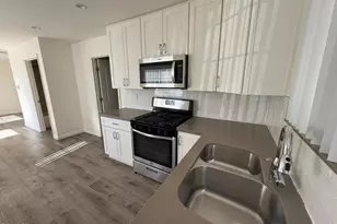 154 S Grand Oaks Ave, Pasadena, CA - Photo 7