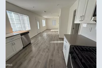 154 S Grand Oaks Avenue, Pasadena, CA  - Photo 9