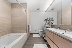 877 Francisco Street, Los Angeles, CA 90015 - Photo 19