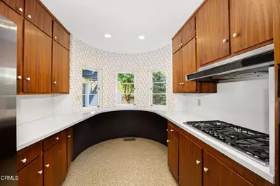 2405 Monterey Road, San Marino, CA 91108 - Photo 11