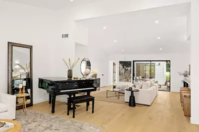 1245 E Howard Street, Pasadena, CA 91104 - Photo 15