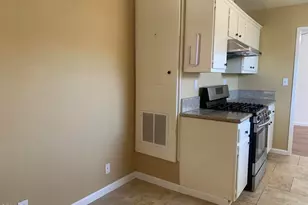 938 Ford St, Corona, CA 92879 - Photo 9