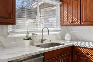 728 Cordova Ave, Glendale, CA 91206 - Photo 15