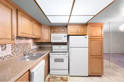 9645 Spyglass Avenue #76, Desert Hot Springs, CA 92240 - Photo 7