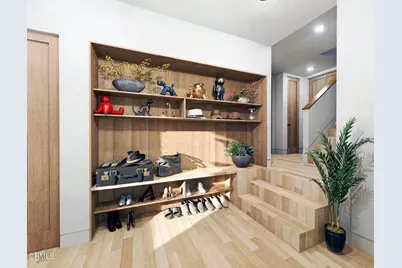 1070 N Oban Dr, Los Angeles, CA 90065 - Photo 25