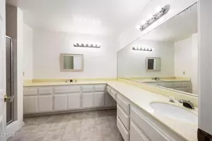 1176 W 7th St, San Pedro, CA 90731 - Photo 9