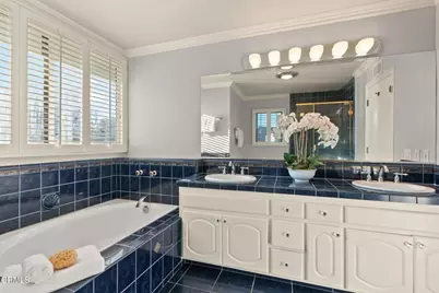 2533 Canyon View Lane, Pasadena, CA 91107 - Photo 21