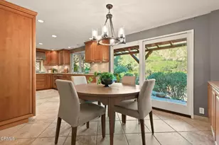 2533 Canyon View Ln, Pasadena, CA 91107 - Photo 13