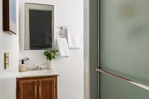 1563 Valencia Ave, Pasadena, CA 91104 - Photo 21