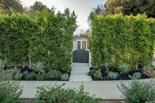 229 S Grand Oaks Ave, Pasadena, CA 91107 - Photo 3