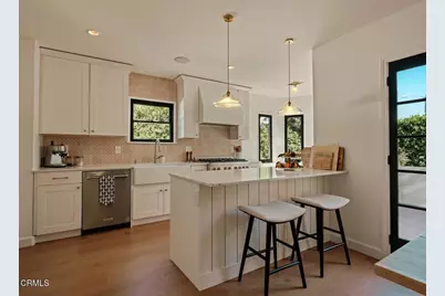 229 S Grand Oaks Avenue, Pasadena, CA 91107 - Photo 11