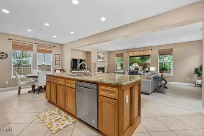 4053 Eagle Flight Drive, Simi Valley, CA 93065 - Photo 13