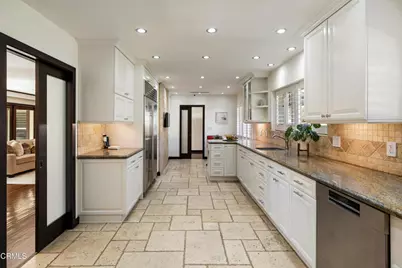 2776 Yorkshire Road, Pasadena, CA 91107 - Photo 13