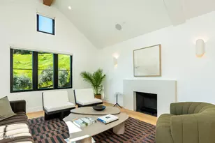 2950 Oak Glen Rd, Glendale, CA 91208 - Photo 19