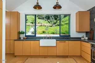 2950 Oak Glen Rd, Glendale, CA 91208 - Photo 21