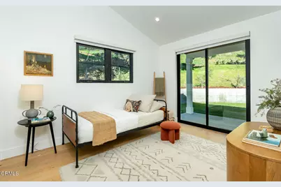 2950 Oak Glen Road, Glendale, CA 91208 - Photo 37