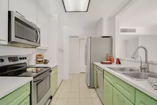 1127 E Del Mar Blvd, Pasadena, CA 91106 - Photo 13