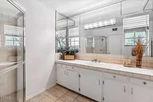 4959 Brewster Dr, Tarzana, CA 91356 - Photo 31