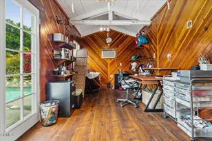 4959 Brewster Dr, Tarzana, CA 91356 - Photo 69