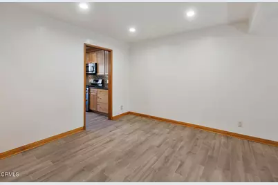 243 Rosemont Avenue, Pasadena, CA 91103 - Photo 13