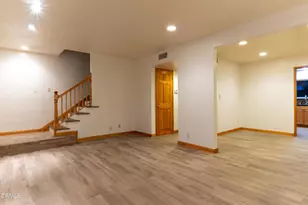 243 Rosemont Ave, Pasadena, CA 91103 - Photo 7