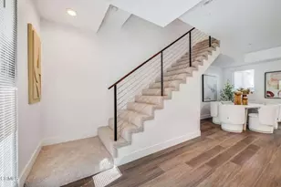 239 S Marengo Ave, Pasadena, CA 91101 - Photo 7