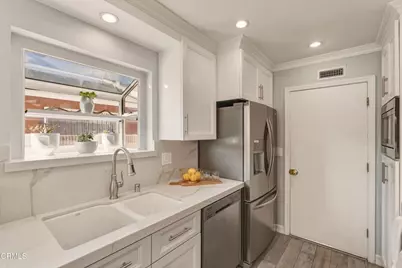 514 E Moorehaven Drive, Carson, CA 90746 - Photo 13