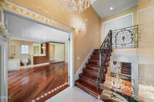 1118 Oberlin Dr, Glendale, CA 91205 - Photo 29