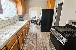1318 N Van Ness Ave, Compton, CA 90221 - Photo 11