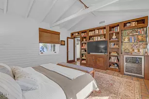 1450 Arroyo View Dr, Pasadena, CA 91103 - Photo 9