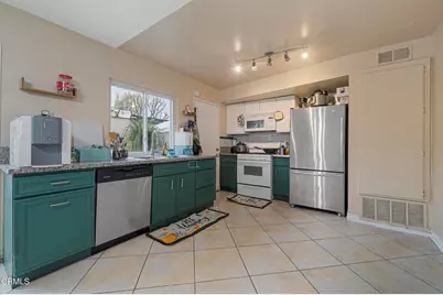 1446 N Gardenia Avenue, Ontario, CA 91762 - Photo 17