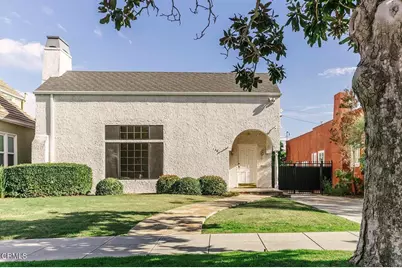 136 S Arden Boulevard, Los Angeles, CA 90004 - Photo 1