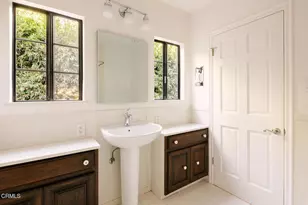 136 S Arden Blvd, Los Angeles, CA 90004 - Photo 47