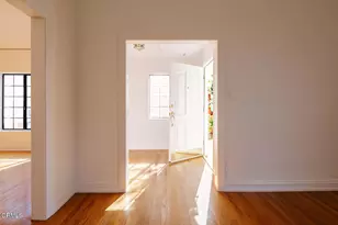 136 S Arden Blvd, Los Angeles, CA 90004 - Photo 5