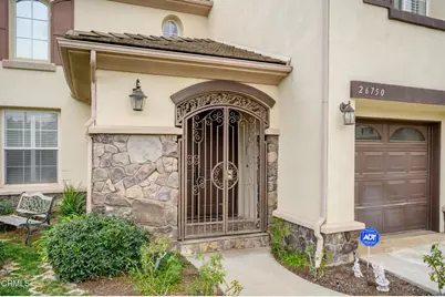 26750 Kendall Lane, Stevenson Ranch, CA 91381 - Photo 3