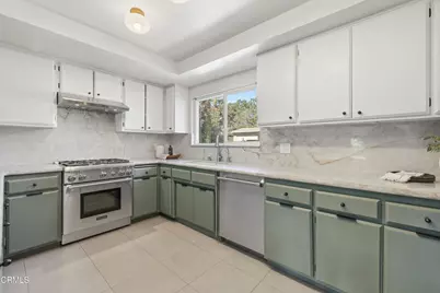 616 Groveview Lane, La Canada Flintridge, CA 91011 - Photo 5