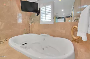 1420 Riviera Dr, Pasadena, CA 91107 - Photo 13